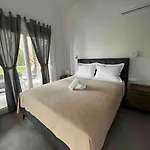 Vakantiehuis •naiades Villas• Odysseus• *