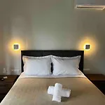 Vakantiehuis •naiades Villas• Odysseus• *