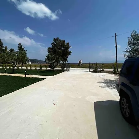Dom wakacyjny •naiades Villas• Odysseus• Ladhario